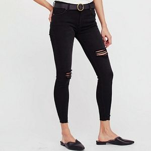 Free People Black Distressed Raw Hem Ankle Length Skinny Jean
